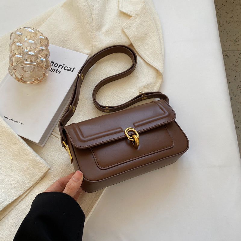 Vintage Bag 2026 New Women’s Bag Messenger Bag Trend Fashion Single Shoulder Underarm Simple Cover PU Vintage Handbags Polyester