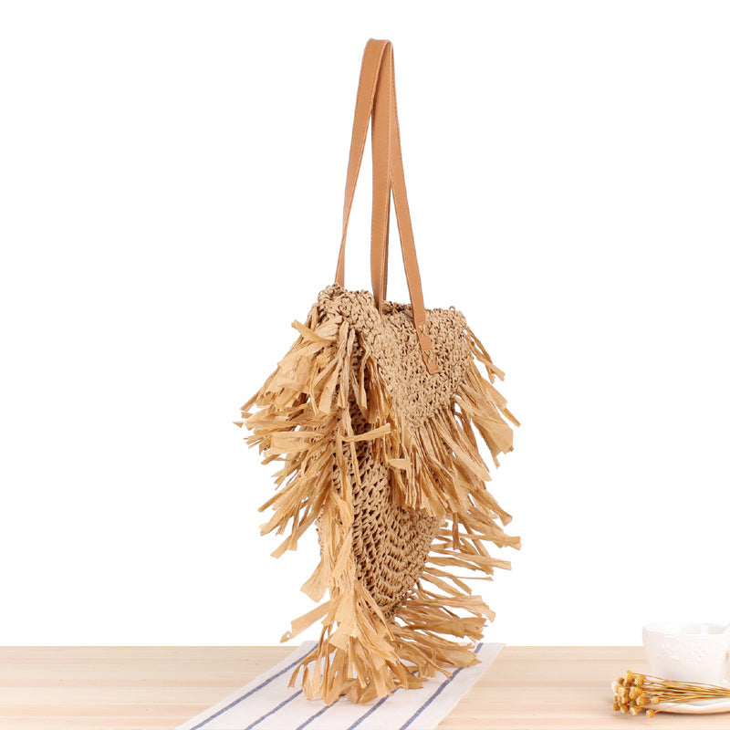 New half-round tassel shoulder straw bag fashion woven beach bag