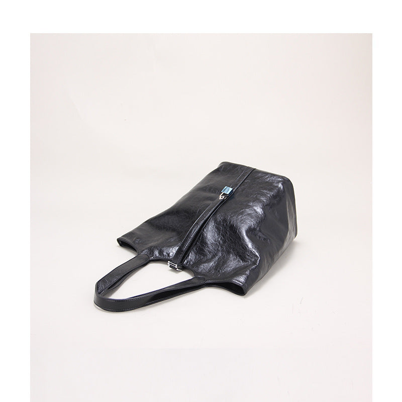 Retro Tote Basket Bag with Lock Large Capacity Bucket Bag Soft PU Leather Shoulder Bag for Women