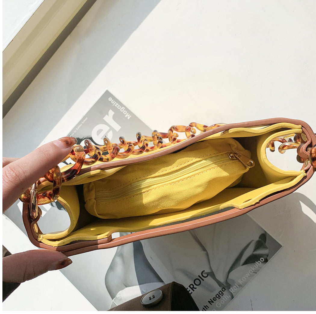 Fashion Design Acrylic Chain Hand Single Lady Shoulder Sling Bag Crossbody Women Half Circle Saddle Bag