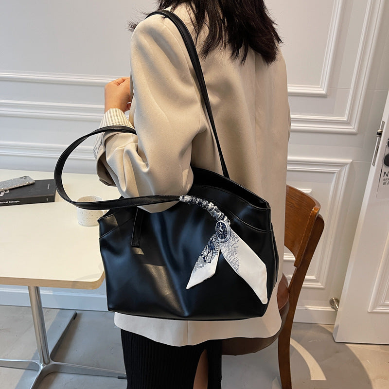 2026 new Korean simple large-capacity tote bag silk scarf hanging decoration bag high-grade texture shoulder tote bag for ladies