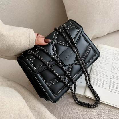 new black women’s bag 2026 new fashion Korean version chain shoulder Messenger PU small square bag