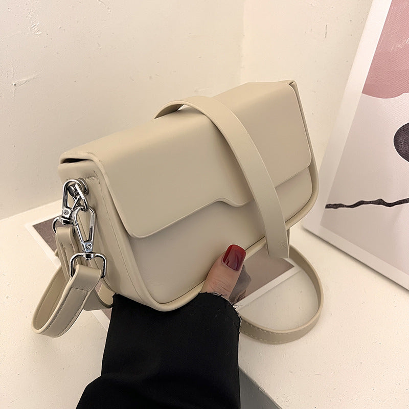 2026 new fashion niche cross-bag Korean version of the simple shoulder bag messenger bag