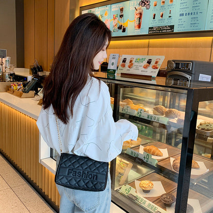 quality chain bag 2026 women handbag rhombus shoulder bag make-up fashion bag
