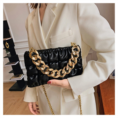 The 2026 new fashionable personality simple bag wrinkled shouldered woman bag stylish texture oblique cross-checkered bag
