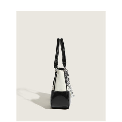 Fashionable canvas handbag casual bag women’s new 2026 patent canvas shoulder bag