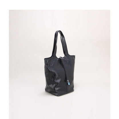 Retro Tote Basket Bag with Lock Large Capacity Bucket Bag Soft PU Leather Shoulder Bag for Women