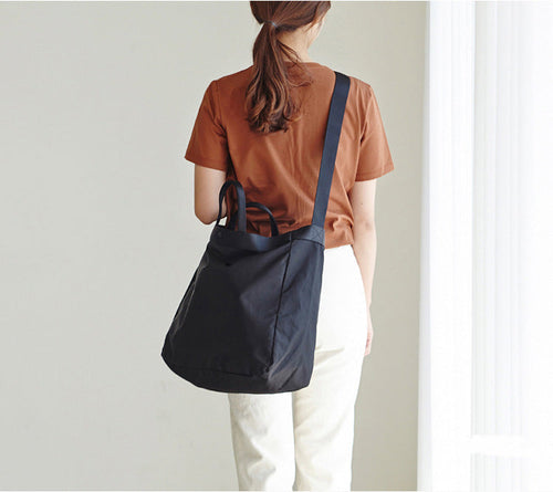 New Korean style fashion large capacity reusable Nylon bag travel fitness college student shoulder tote bag